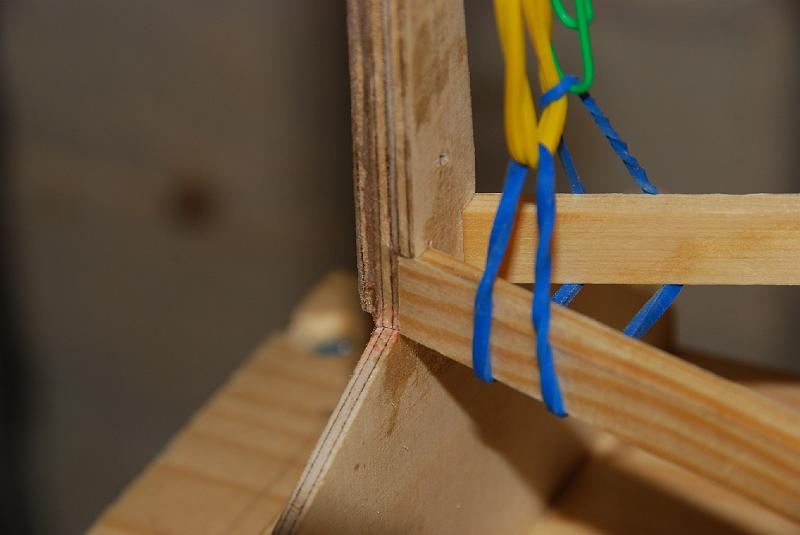 DSC_0006.JPG - Frame 0 and gunwale close up