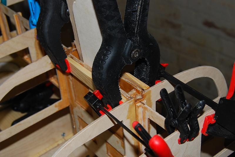 DSC_0037.JPG - close up of the aft backbone